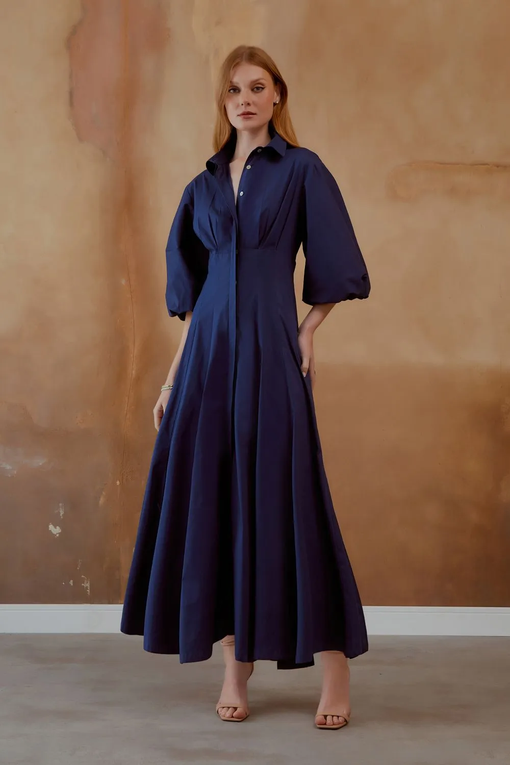 vestido longo decote V