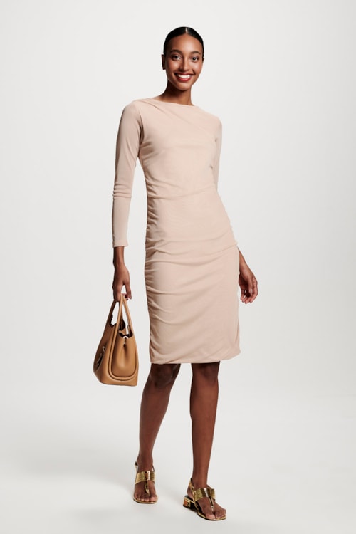 vestido drapeado cetim