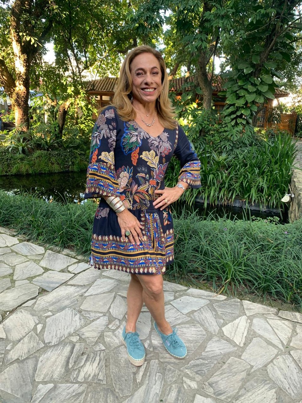 vestido estampado preto