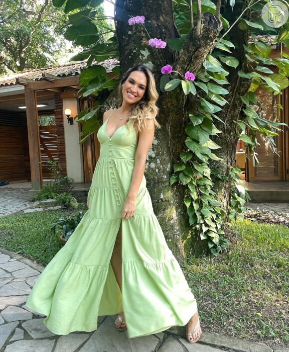 como usar vestido longo verde
