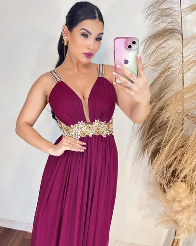 erros ao escolher vestido de madrinha marsala