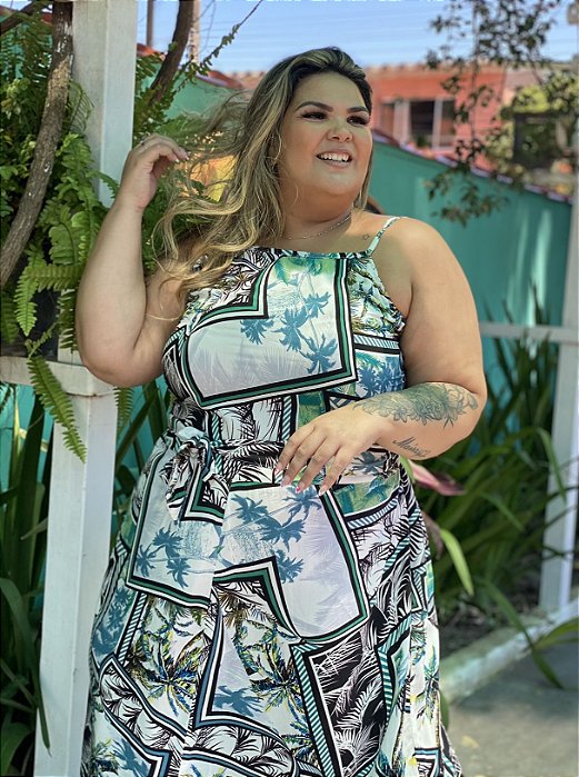 vestido plus size midi bordado