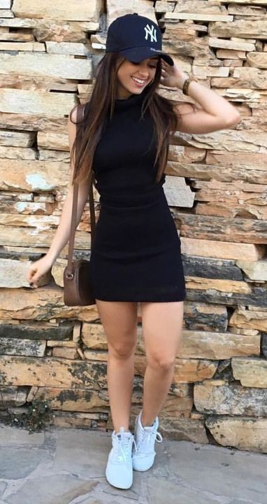 vestido preto curto rodado