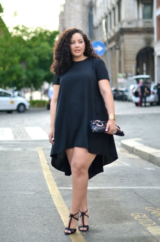 vestido preto plus size de renda
