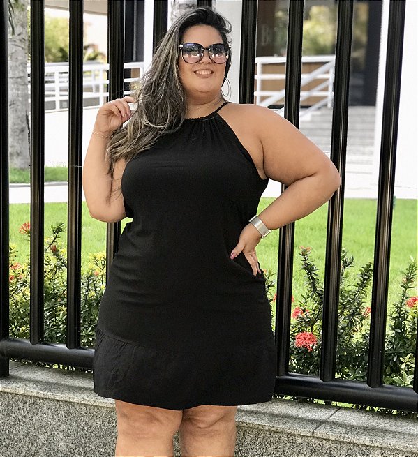vestido preto plus size midi