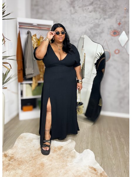 vestido preto plus size com blazer