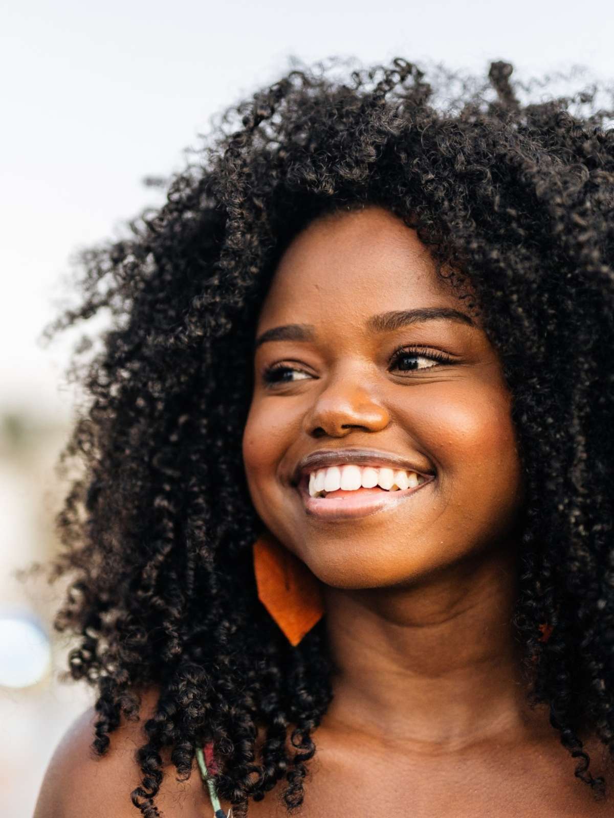 Queda de Cabelo: Como Identificar Deficiências de Vitaminas e Minerais