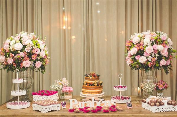 decoração de aniversário com materiais reciclados