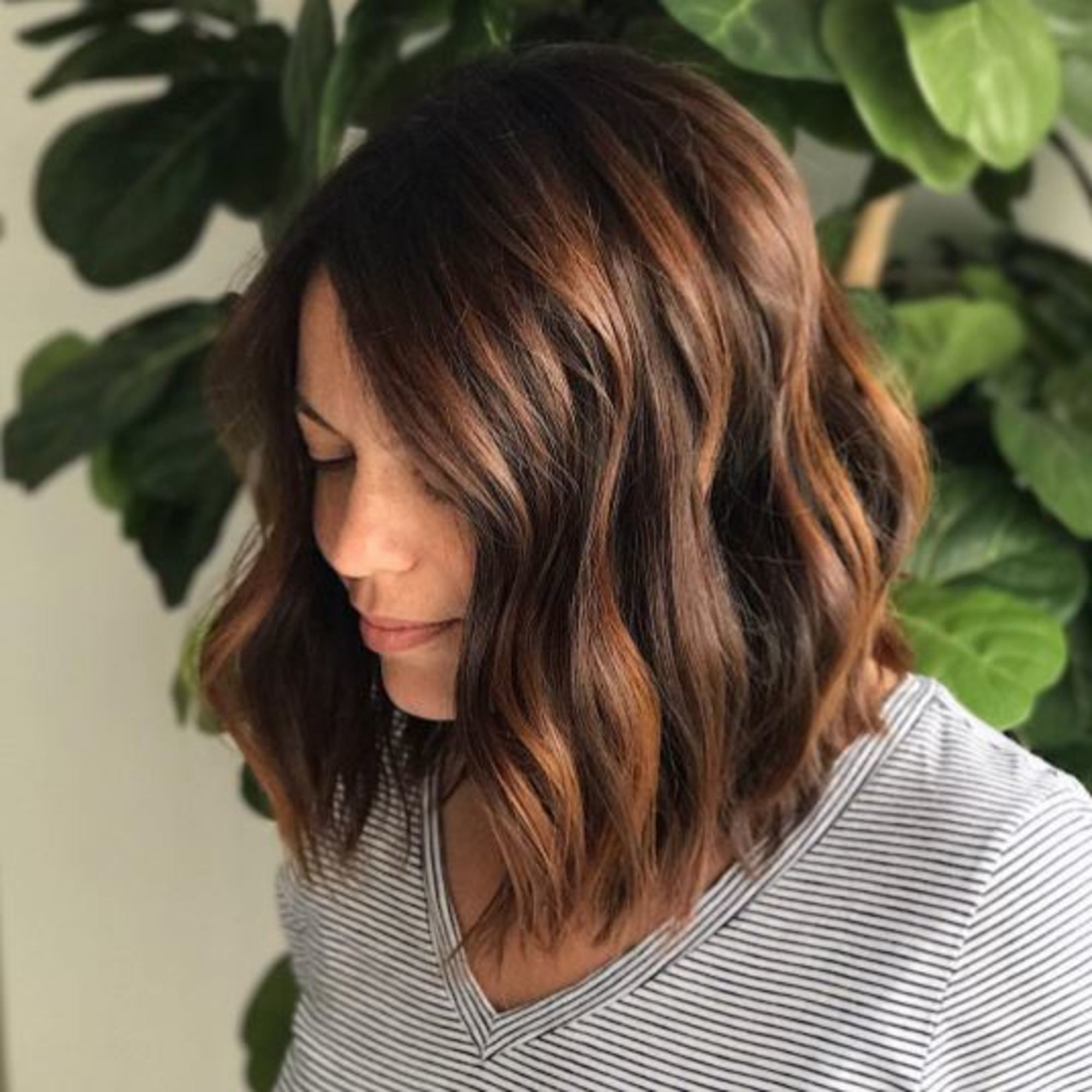 cabelo preto com mechas