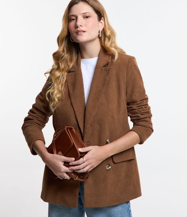 como usar blazer de veludo feminino