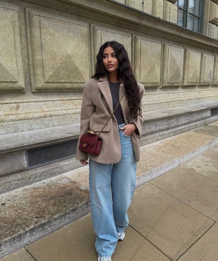 blazer oversized com gola alta