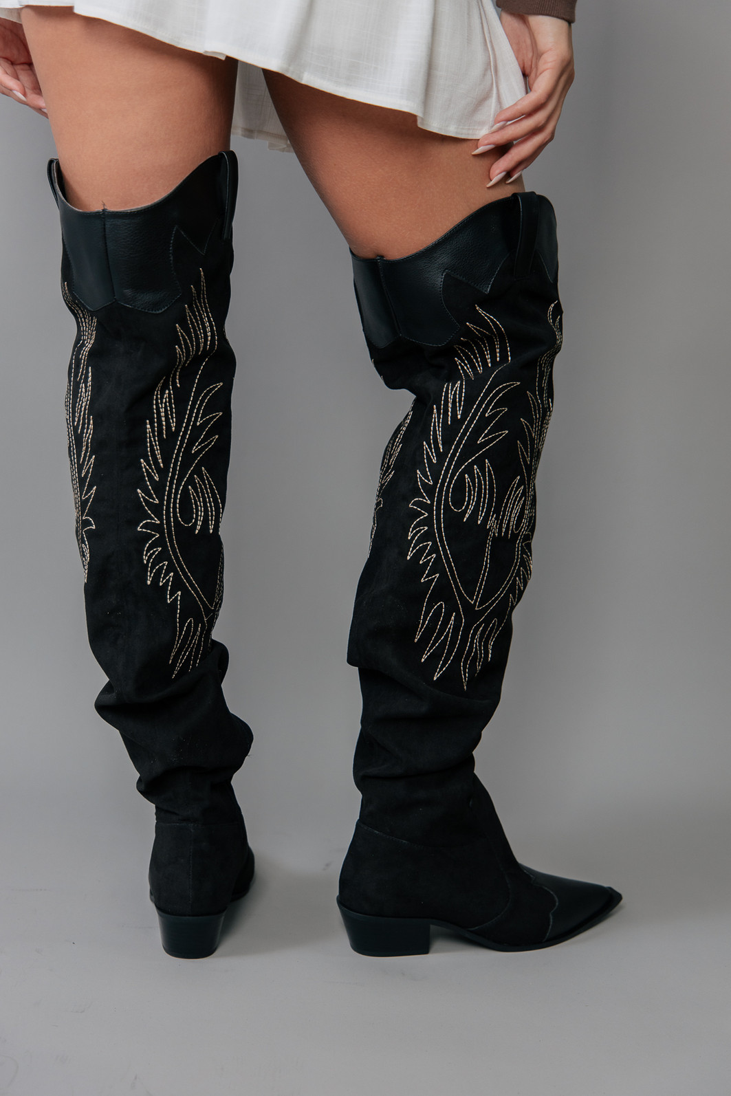 bota montaria over the knee