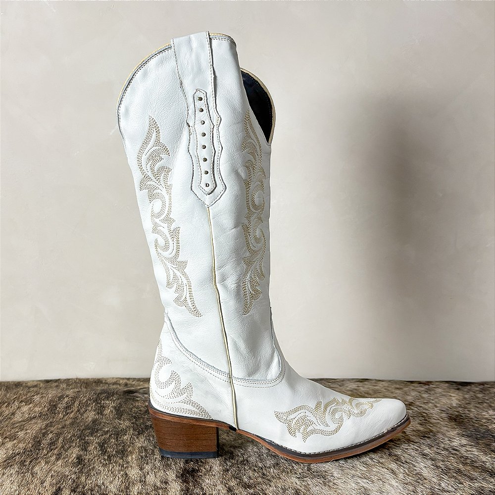 bota slouchy bico fino