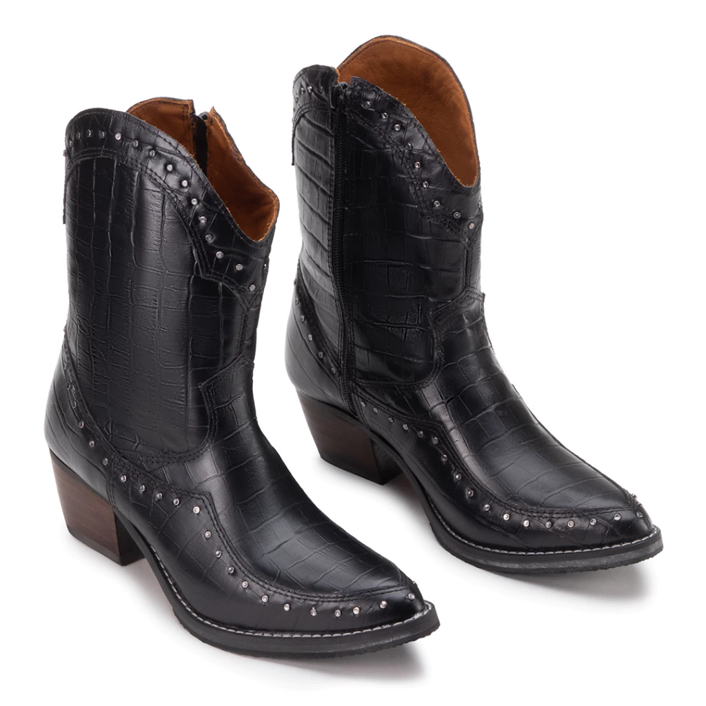 bota country feminina bico fino