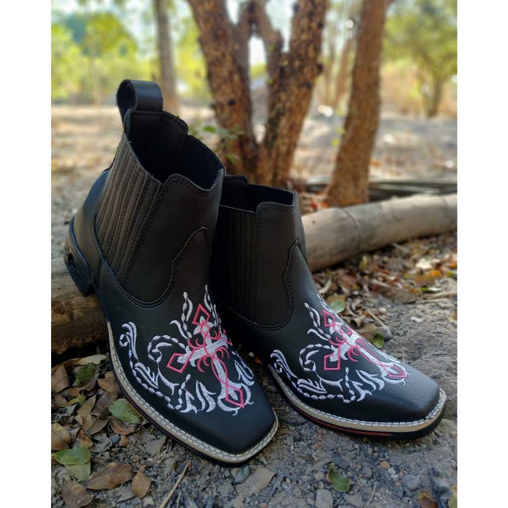 bota country feminina bico fino
