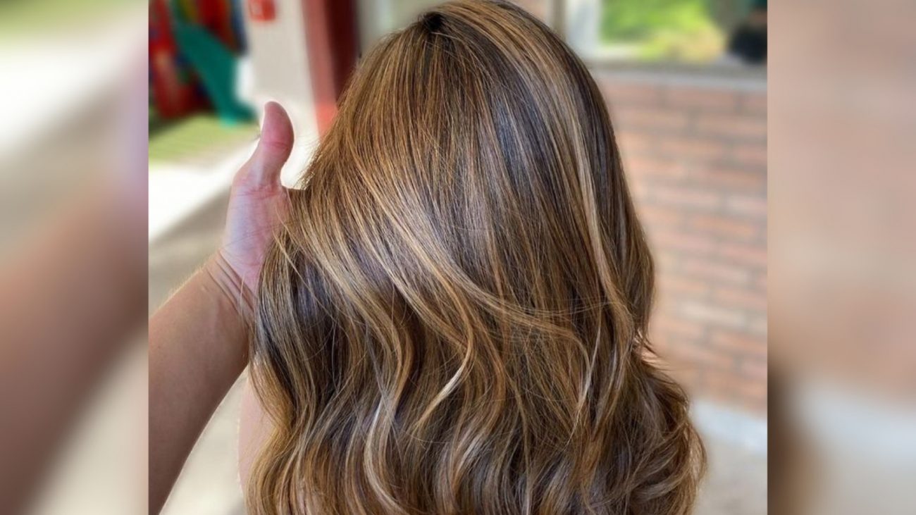 coloração castanho dourado