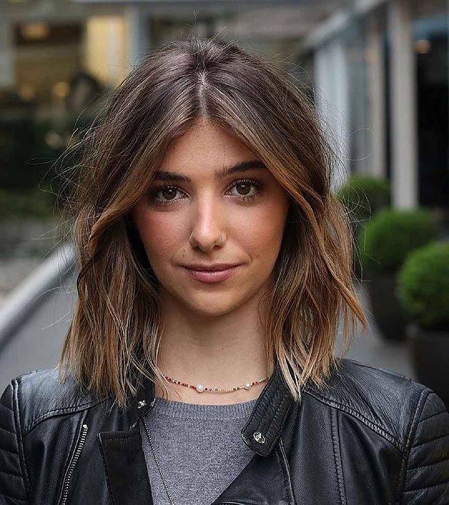 franja para rosto oval cabelo curto