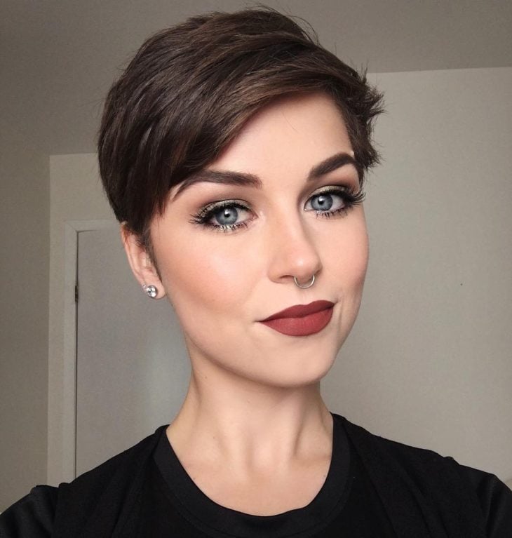 inspiração corte cabelo curto rosto oval