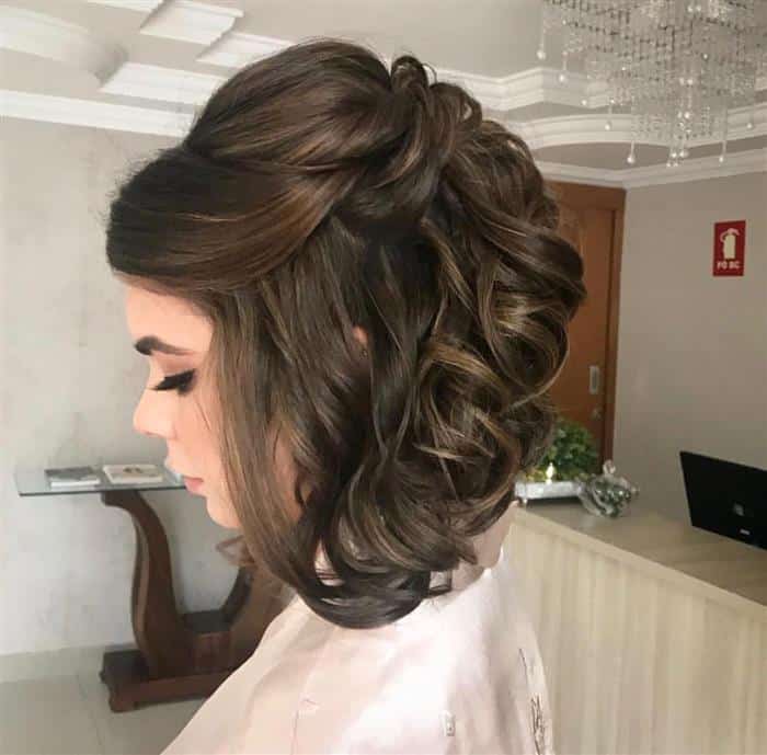 penteado curto liso para casamento