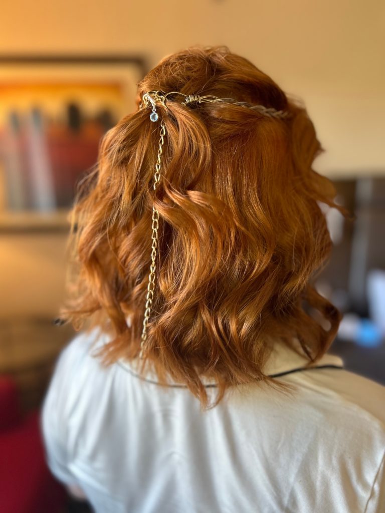 cabelo ondulado medio