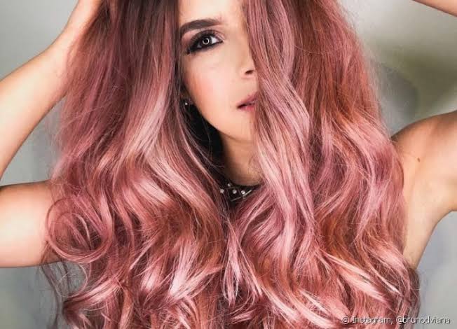 cabelo rosa dourado