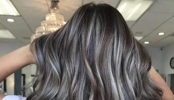 iluminar cabelo grisalho