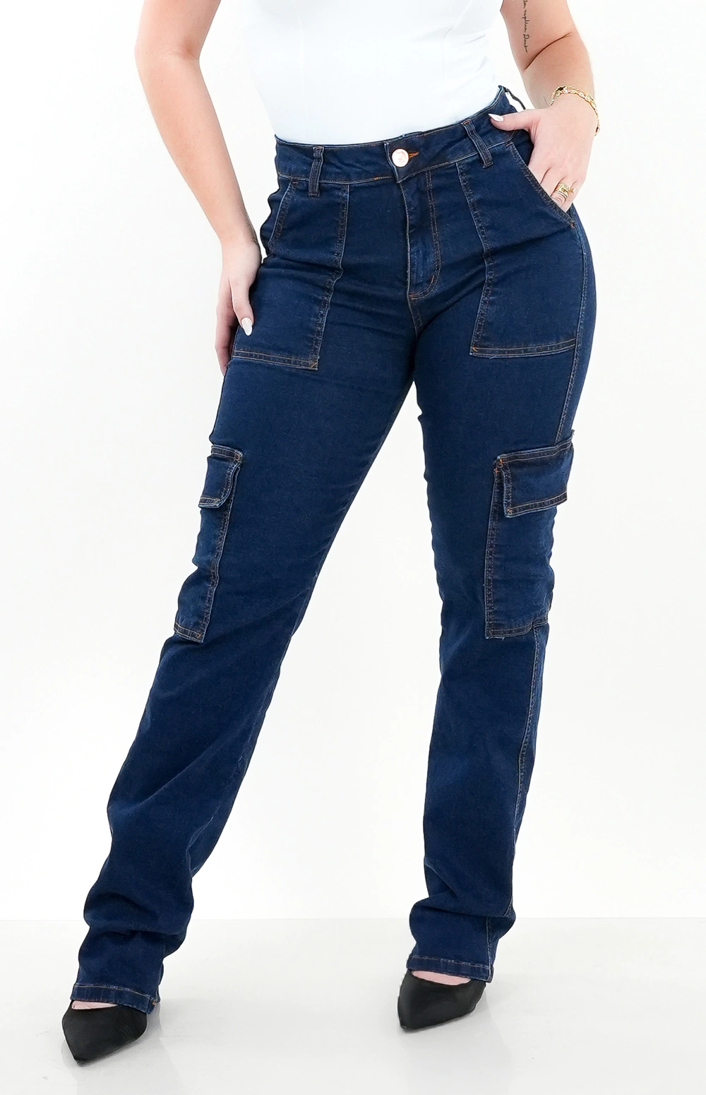 calça jeans utilitária