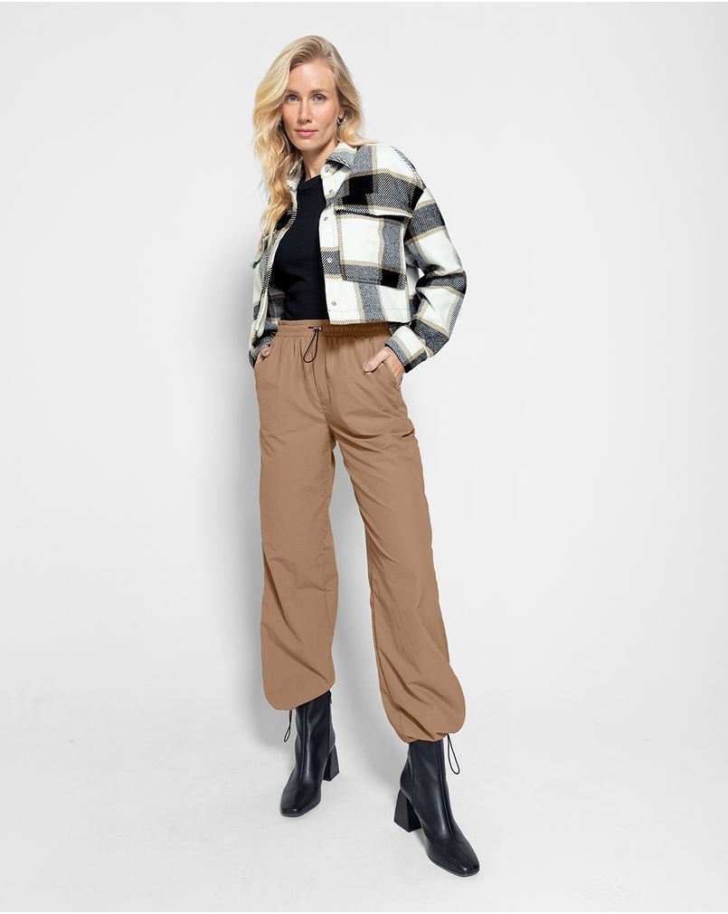 calça parachute feminina renner