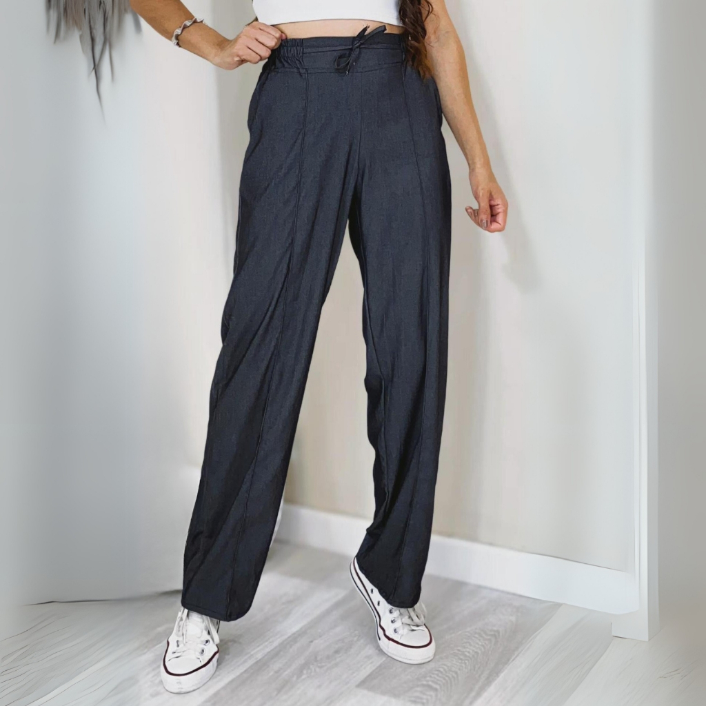 Calça com costura nervurada