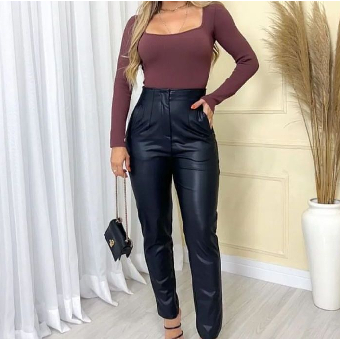 calça couro sintético zara