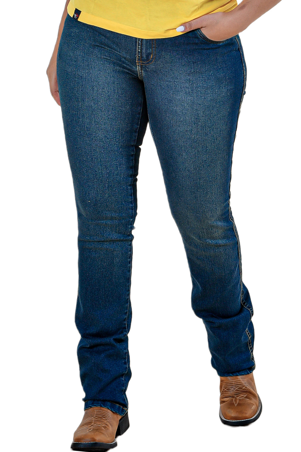 calça bootcut preta plus size