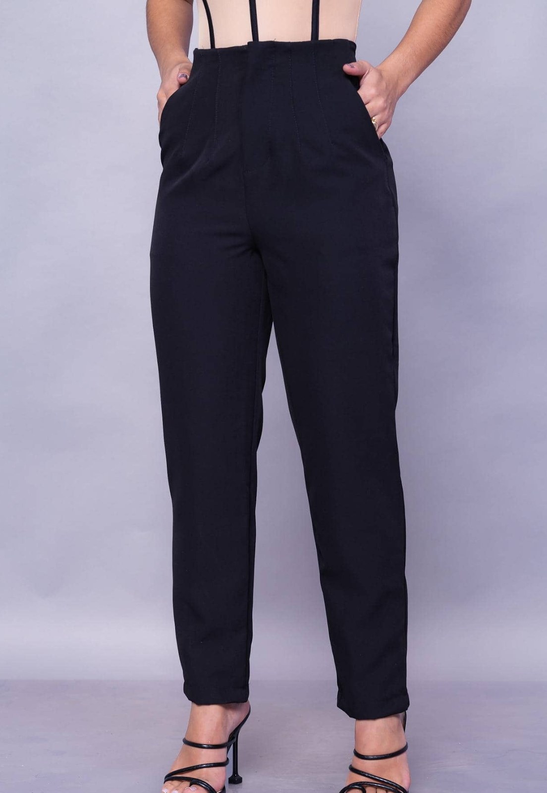 calça social feminina azul marinho corte reto