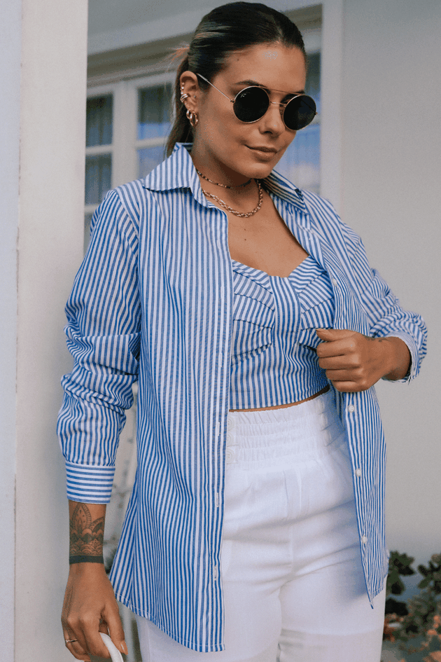 roupa feminina listrada azul e branca 2026