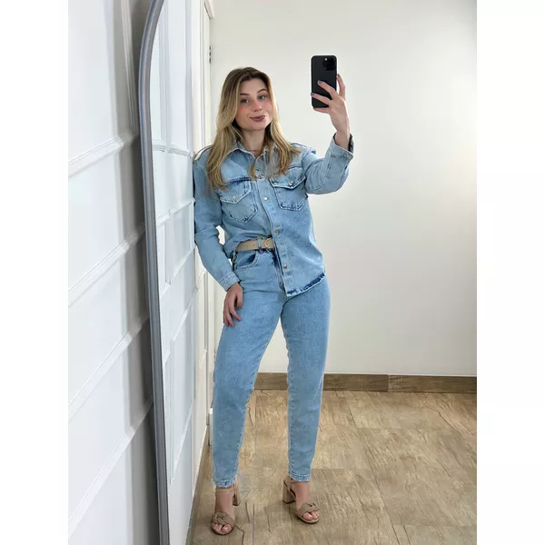 camisa jeans feminina manga curta lavagem clara
