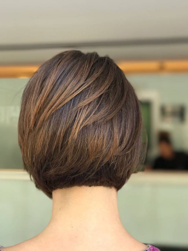 chanel curto elegante