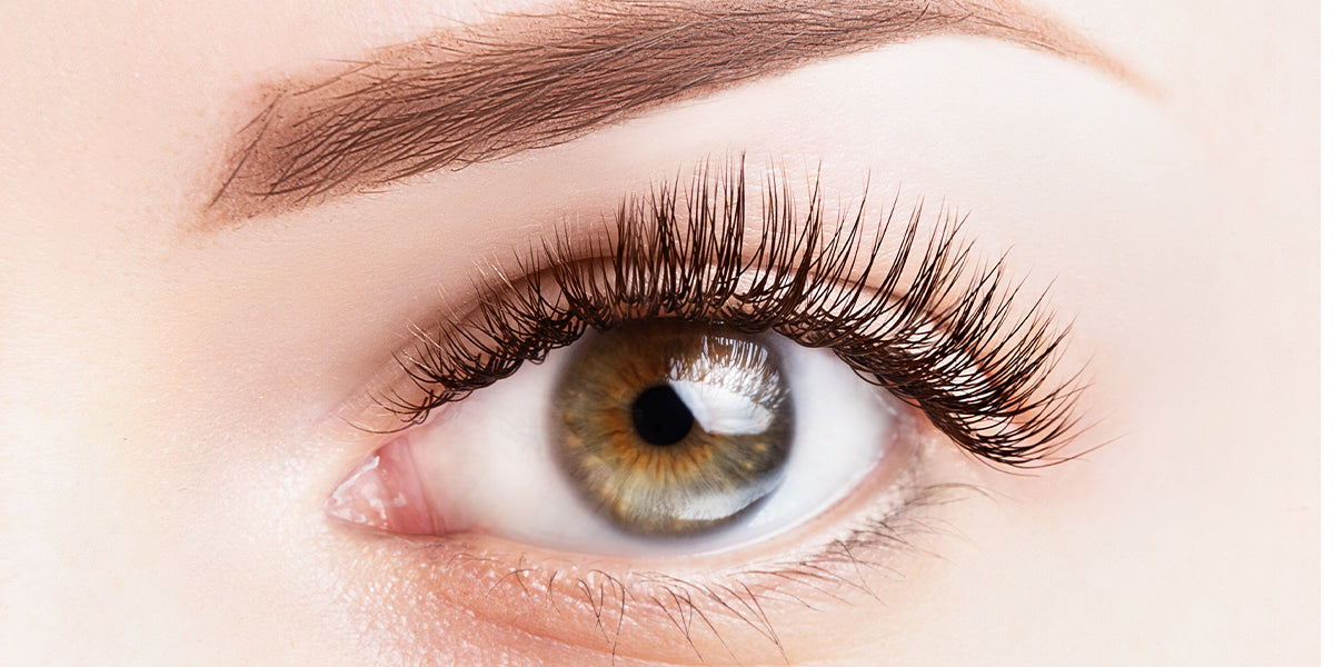 cílios postiços para olhos pequenos e pálpebra caída