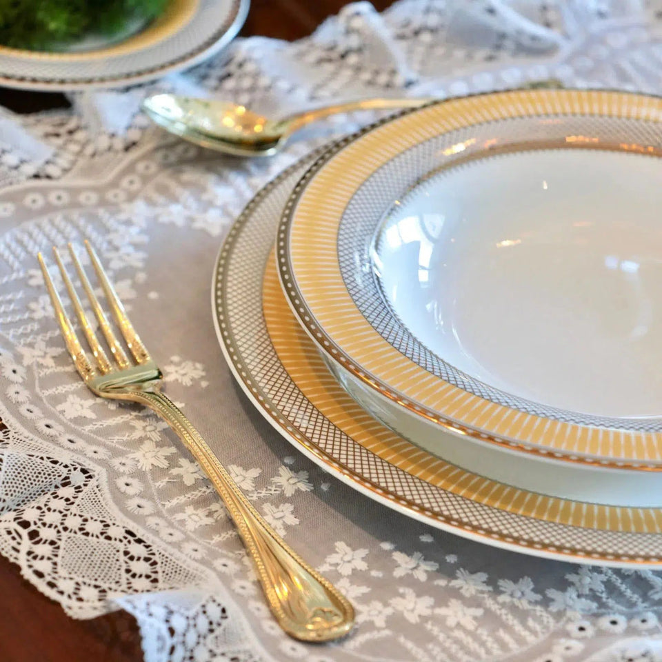 conjunto pratos porcelana