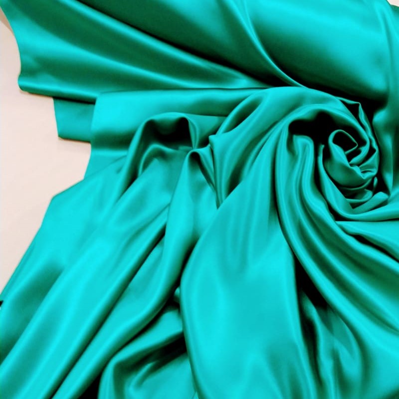 tinta verde esmeralda