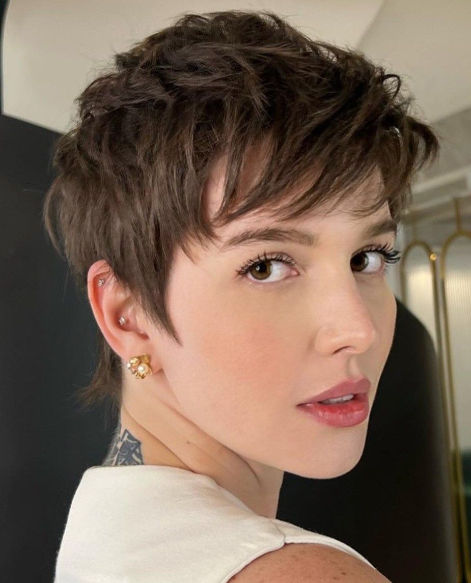 corte curto feminino layered cut 10