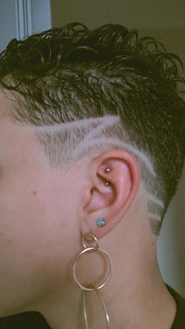 risquinho no cabelo