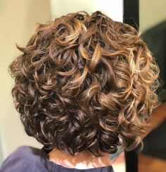 corte longo cacheado