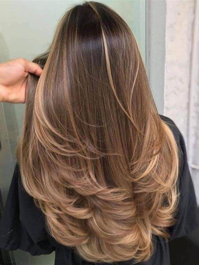corte em U cabelo longo