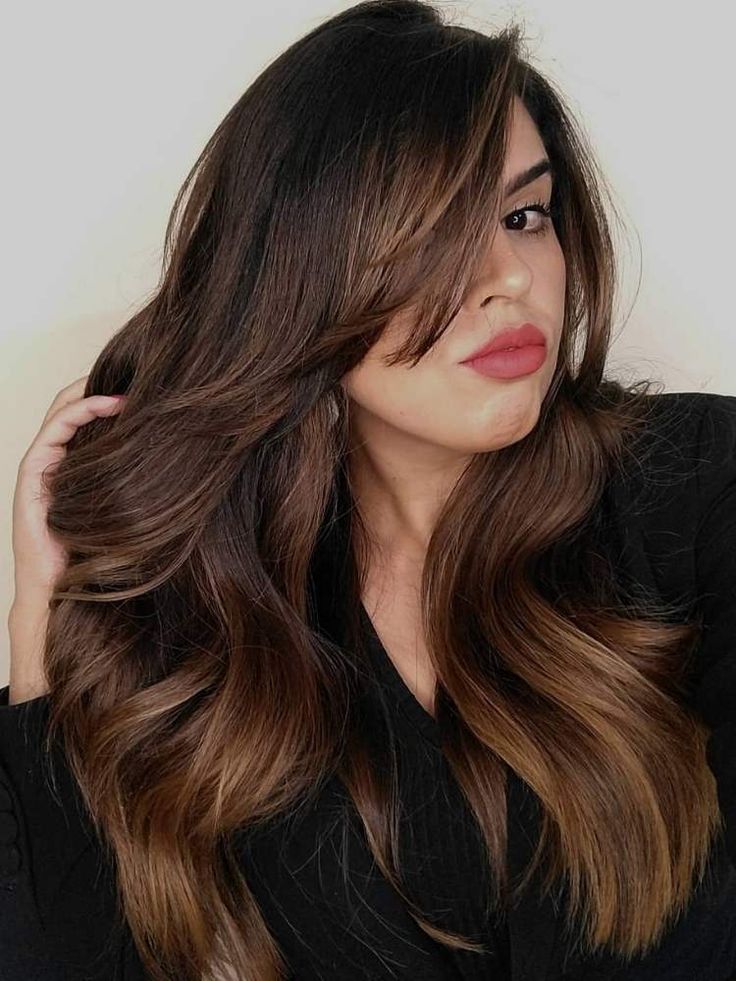 corte em camadas com franja cabelo comprido