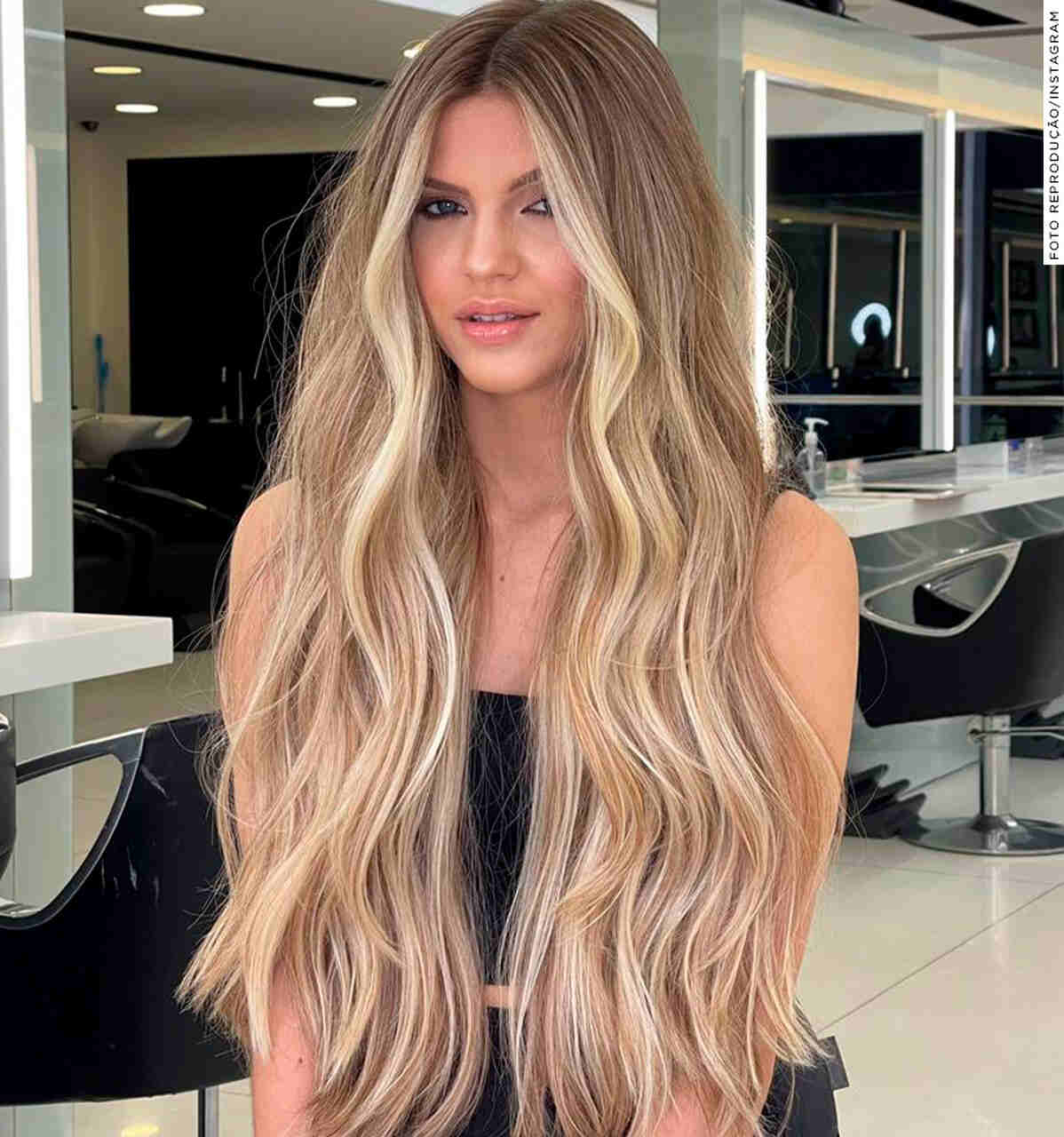 como fazer corte em v cabelo longo em casa