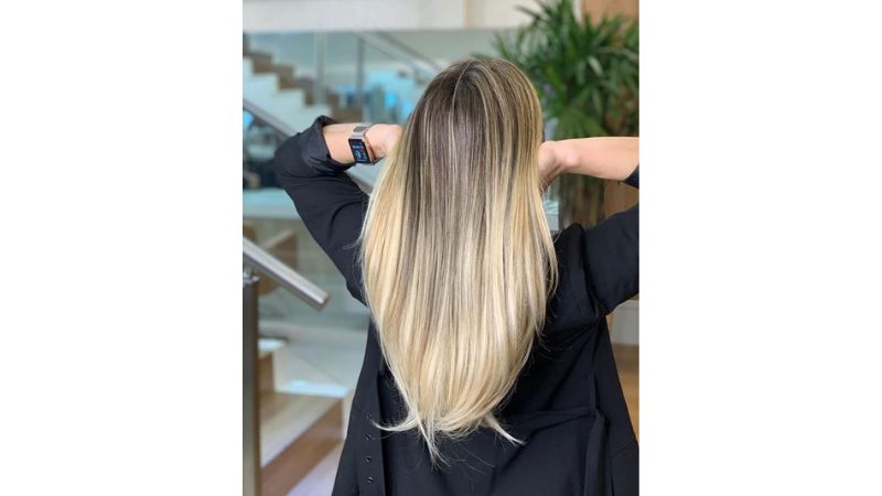 como fazer corte em v cabelo longo em casa