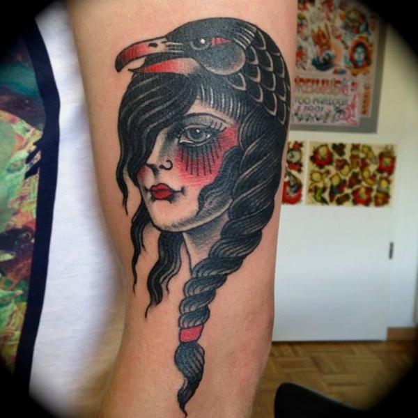 ideias tatuagem corvo