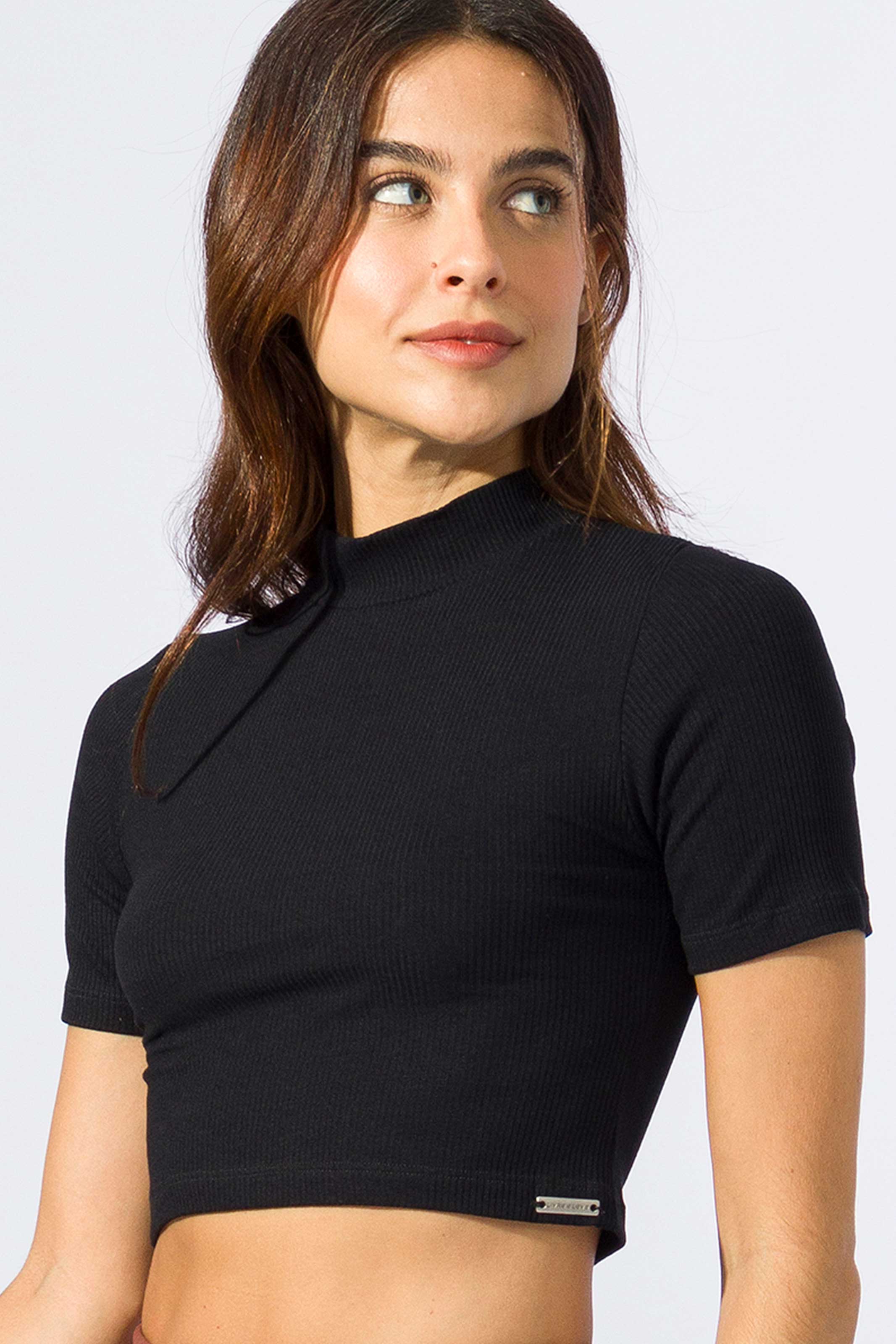 cropped feminino canelado gola u preto