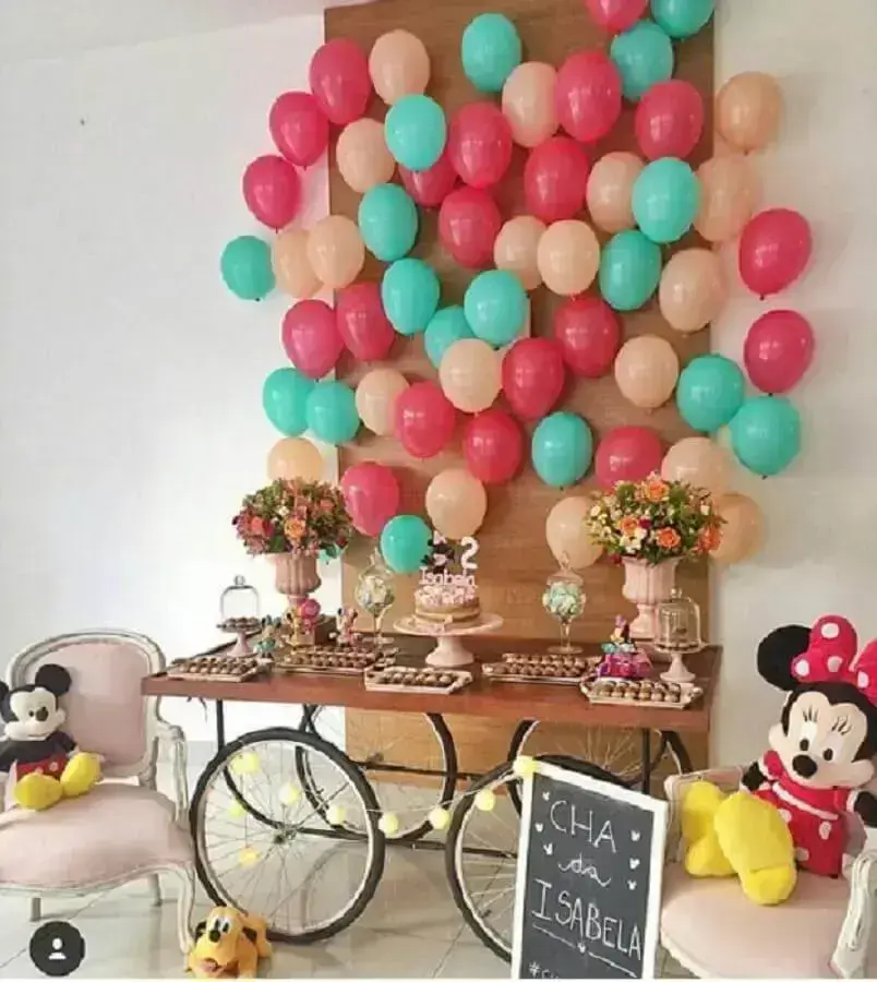 decoração com bexigas sem gás hélio