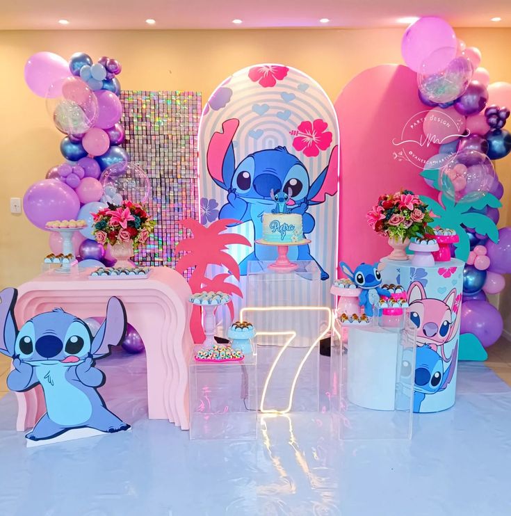 painel Stitch rosa