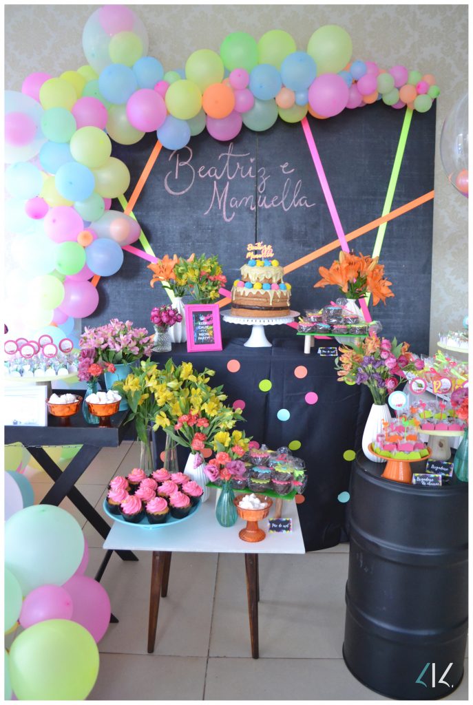 ideias festa das cores simples